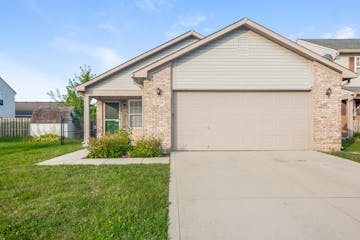 3264 Blue Ash Ln Indianapolis, IN 46239